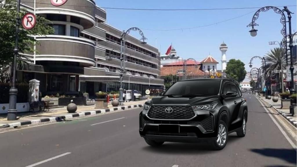 Wisata Keluarga Bandung dengan Mobil Toyota
