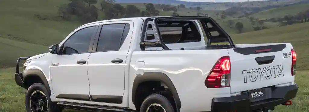 modifikasi mobil hilux 4x4.webp