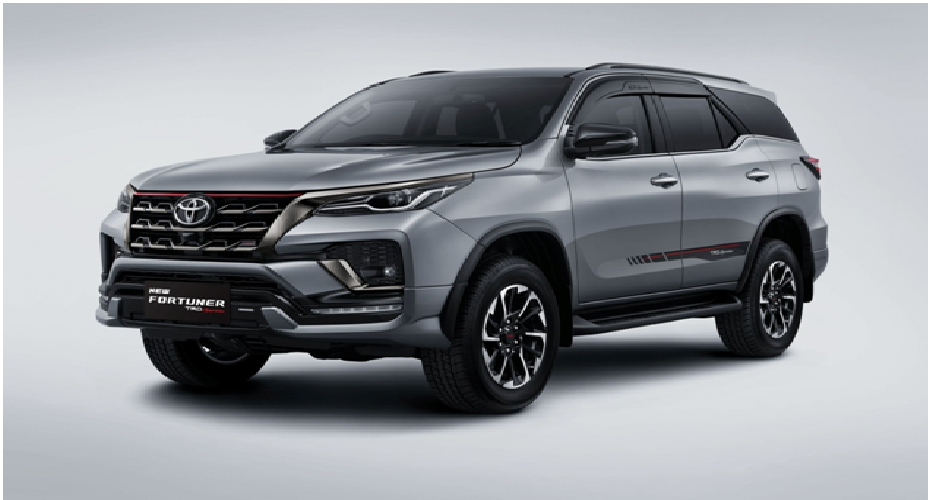 toyota_fortuner_2021.png