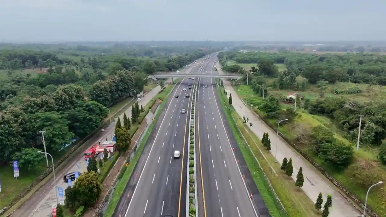 Rambu Petunjuk: Fungsi, Contoh, dan Pentingnya Bagi Pengemudi | Auto2000