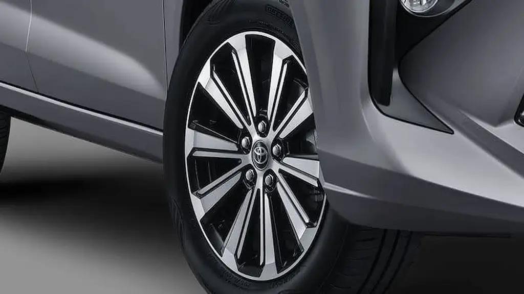 Yuk, Cari Tahu Apa Fungsi Fender Roda Mobil | Auto2000