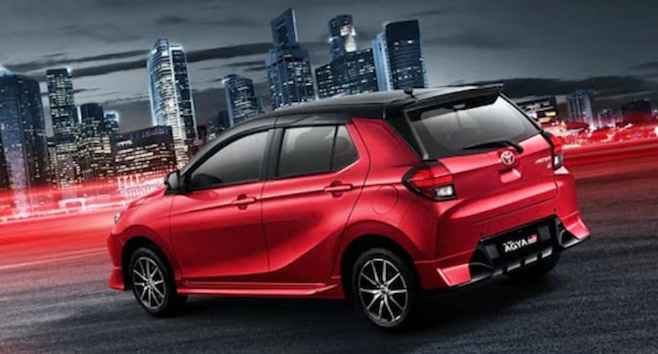 Mobil Roda 8 4 Mobil Toyota dengan Penggerak Roda Depan | Auto2000