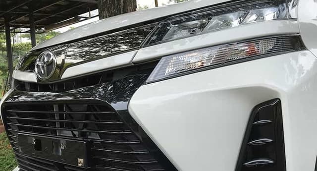 Redup 5 Penyebab Lampu Mobil Redup dan Solusinya | Auto2000