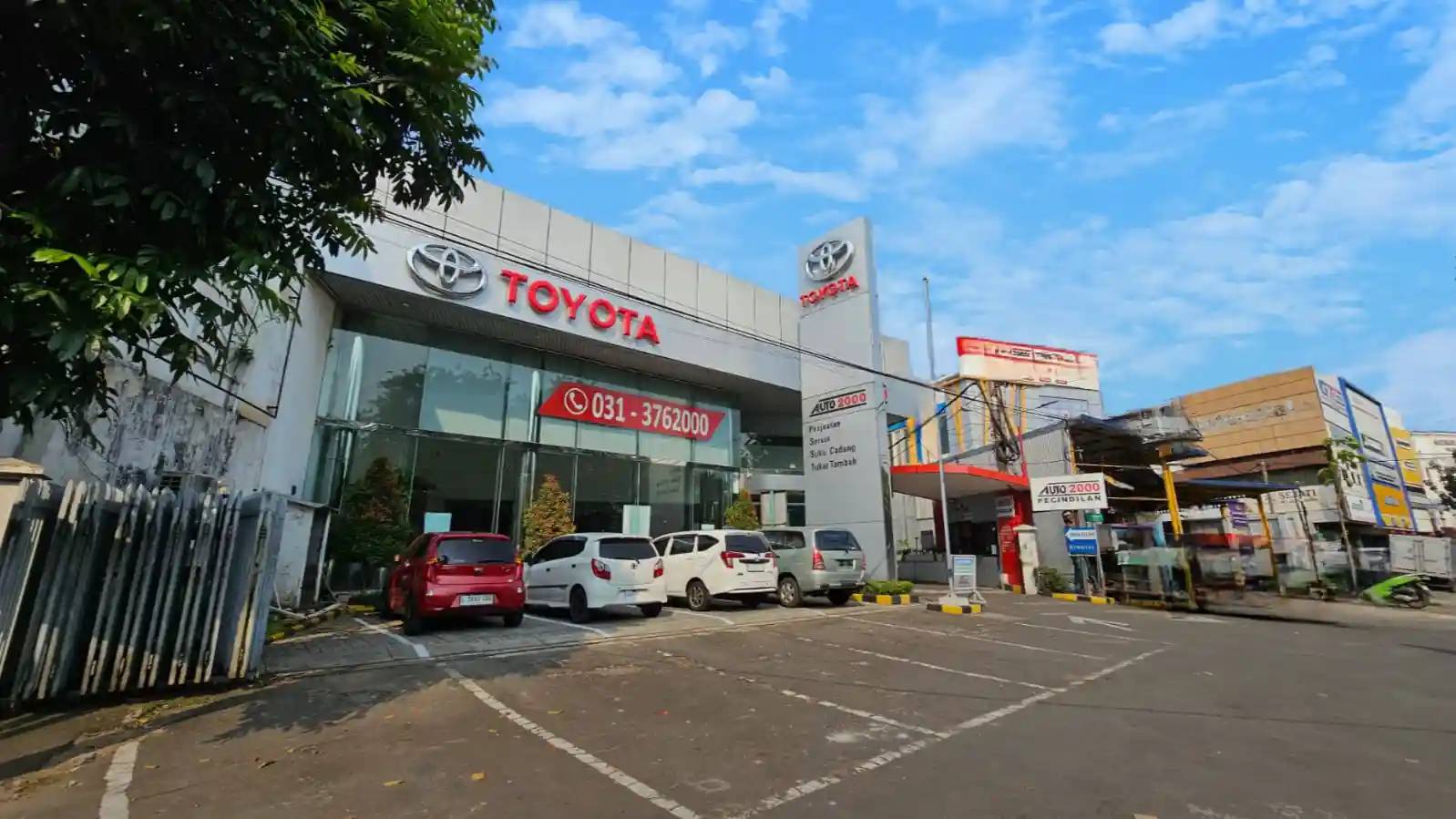 auto2000surabayapecindilan