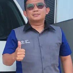 DEDE ARIPIN, S KOM